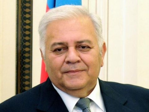Oqtay Əsədov İmperatorun taxta çıxma mərasimini izləyəcək