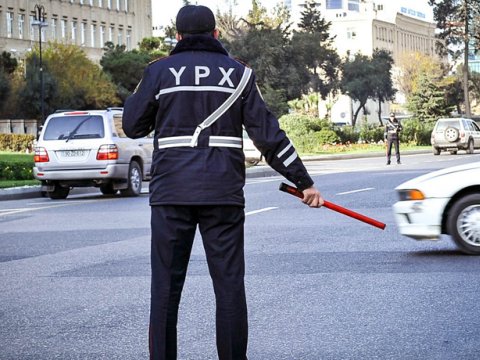 Yol Polisindən MÜRACİƏT - Bu yollarda hərəkət məhdudlaşdırılacaq - SİYAHI