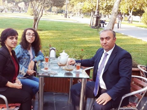 Baş redaktorun tələbə qızı: “Ən böyük arzum ata-baba yurdumuzu görməkdir” - MÜSAHİBƏ 