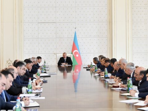 Ən yaşlı və ən gənc nazirlər kimlərdi? - SİYAHI  