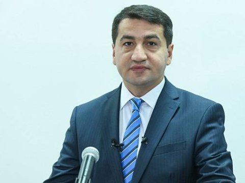 “Qondarma erməni soyqırımı siyasi möhtəkirlik obyektinə çevirilib” - Hikmət Hacıyev