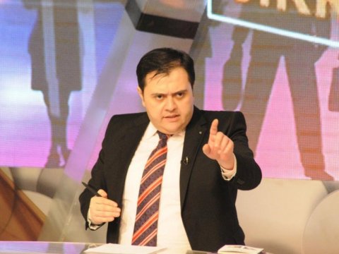 Elçin Əlibəyli onu döyənin adını AÇIQLADI 
