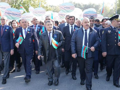 “Ordum varsa, yurdum var” – Ağdamda düşmənlə üzbəüz BAYRAQ YÜRÜŞÜ 