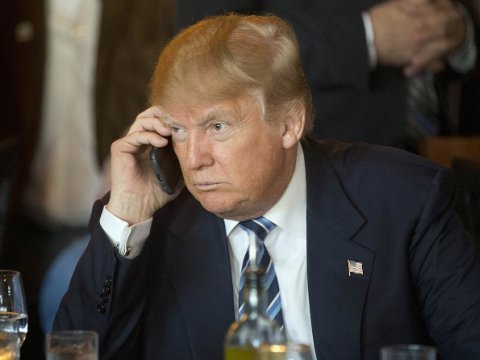 Rusiyalı casuslar Trampın telefon danışığını dinləyib