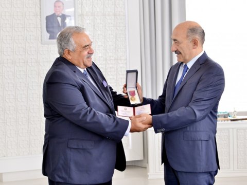 Hazırda yaşayan “Xalq artisti” və “Əməkdar artist”lərin sayı AÇIQLANDI 