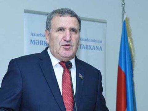 “Eşitdim ki, Hafiz haqqımda status yazıb” – İsa Həbibbəyli