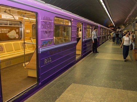 Bakı Metrosunda problem-Qatarların hərəkət istiqaməti DƏYİŞDİRİLDİ  