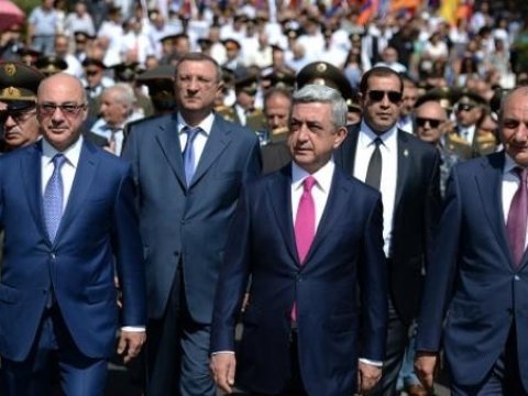 Koçaryanın xeyrinə imza toplanır - “Qarabağ klanı” revanşa HAZIRLAŞIR