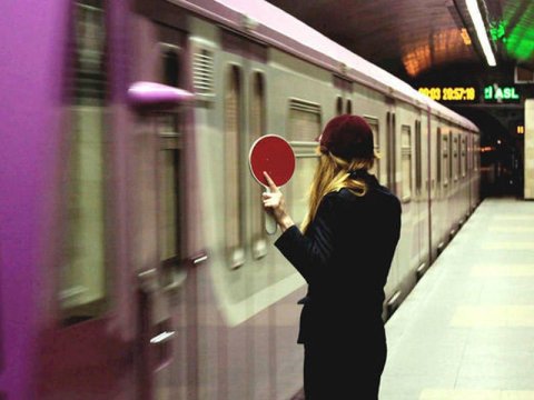 Bakı metrosunda maraqlı HADİSƏ: növbətçi səhv etdi