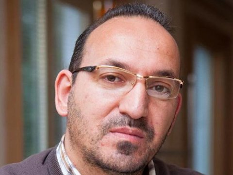 Kamil Həmidovun siyasi PROQNOZLARI - Jurnalistə xəbəri kimlər sızdırır?   