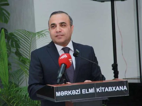 “Parlament bu qərarı verməklə Azərbaycanın siyasi həyatında müsbət ənənənin əsasını qoymuş olur” - Azay Quliyev