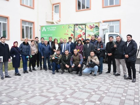 Nazirlik media işçiləri üçün \