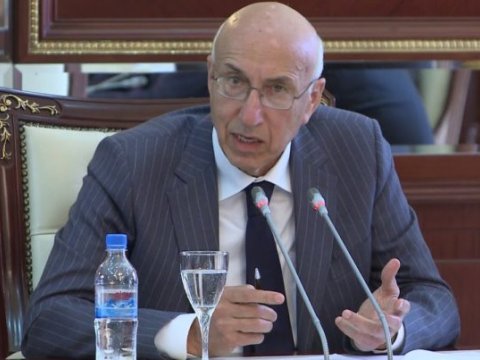 Arif Rəhimzadədən Milli Məclisin buraxılmasına ETİRAZ