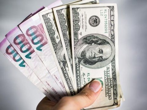 Bəzi banklarda dolların alış kursu YÜKSƏLİB - SƏBƏB  