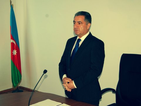 Sabiq icra başçısı kitab YAZDI 