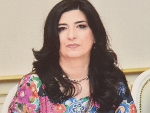 Deputat yaşlı müəllimlərin işdən uzaqlaşdırılmasına qarşı çıxdı