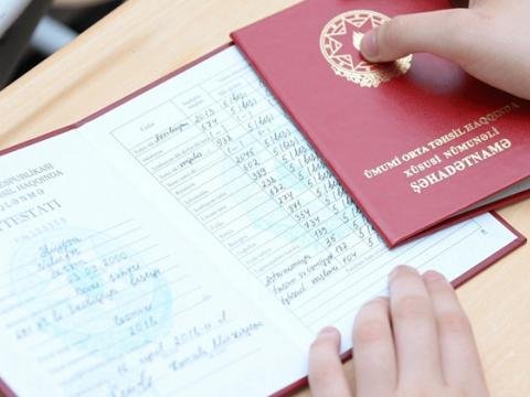 Attestat satan direktor işdən QOVULDU