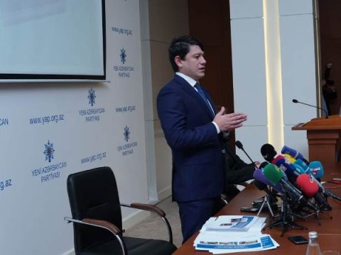 “Diasporla bağlı məqamların vaxtından əvvəl işıqlandırılması problem yaradır” - Fuad Muradov