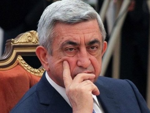 Sarkisyanın pasportunu əlindən aldılar - Rusiyaya gedə bilmədi