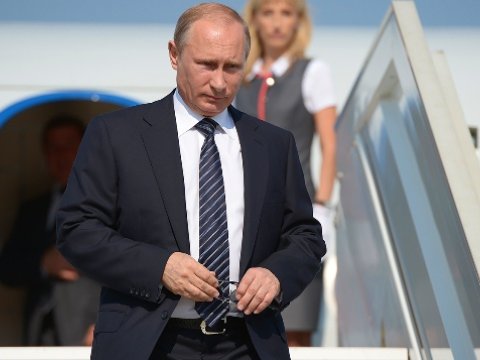Putin Zelenski ilə görüş üçün Parisə gəldi