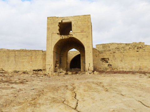 Ölkədə 500-dən çox abidənin təmirə ehtiyacı var - RƏSMİ