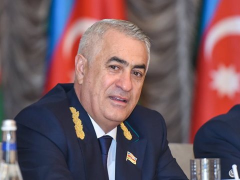 Cavid Qurbanovdan Bakının keçmiş rəhbərliyinə İTTİHAM: “Tramvay xətlərini sökməklə şəhərə ziyan vurulub”