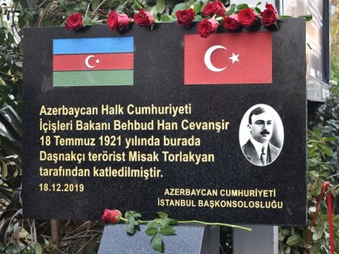 Araşdırmaçılar Behbud xan Cavanşir barəsindəki ittihamları RƏDD ETDİLƏR 