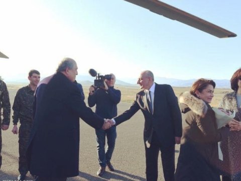 Ermənistan prezidentinin helikopteri Azərbaycanın hava məkanını POZDU