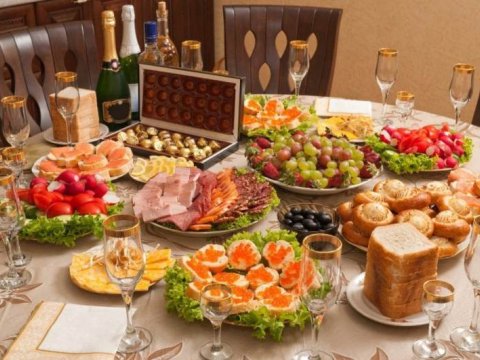 Fərqli xalqların fərqli Yeni il süfrəsi - MARAQLI  