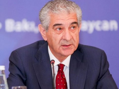 Əli Əhmədov YAP-ın seçki siyahısı ilə bağlı fikirlərini BÖLÜŞDÜ