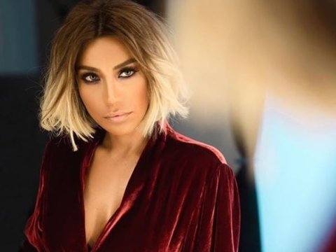 Məşhur müğənni qazaxlı nənəyə ev tikəcək