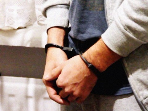 4 yaşlı qızı zorlayaraq öldürən pedofilə HÖKM OXUNDU