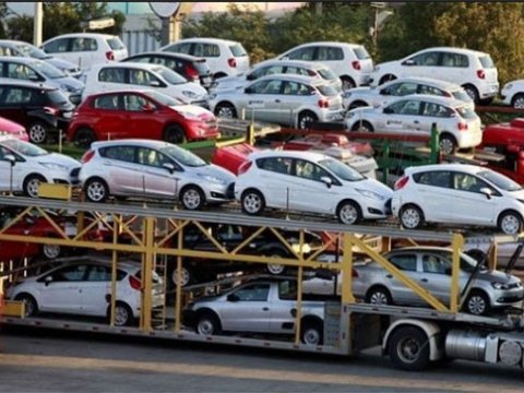 Avtomobil bazarında qəribə bir artım müşahidə olunub - Ekspert