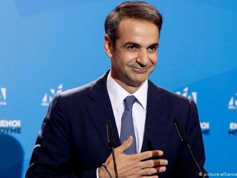 Yunanıstanın baş naziri Türkiyəni HƏDƏLƏDİ