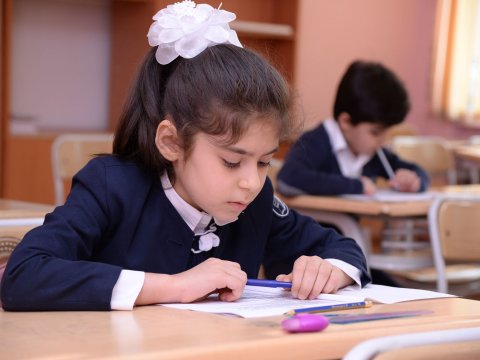 Məktəbi vaxtından əvvəl bitirmək istəyənlər üçün imtahan KEÇİRİLƏCƏK