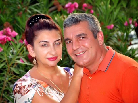 Deputatlığa namizəd Natiq Cəfərlinin həyat yoldaşı: “Bu il qələbəyə çox yaxın olduğunu hiss edirəm”