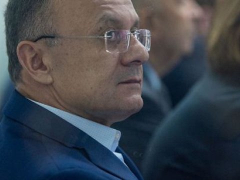 Eks-müdafiə naziri Aprel döyüşlərinə görə ifadə verəcək