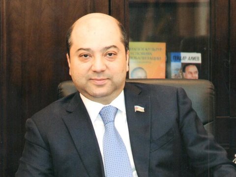 Hacı Salayev namizədliyini geri götürdü: “Deputat olduğuma peşman oldum”