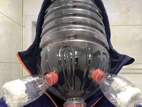 Koronavirusdan qorunmağın qəribə yolları - FOTOLAR