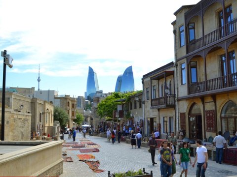 Azərbaycan dünyanın 20 əsas turizm istiqamətindən biri SEÇİLDİ