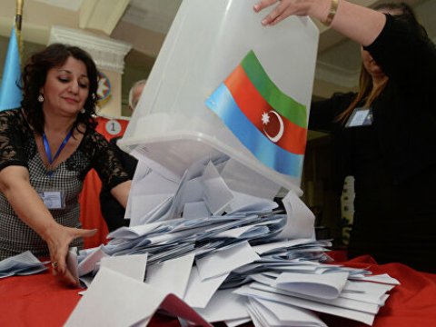 Təhsil Nazirliyinin Şura sədri müəllimlərə səsləndi: “Xalqın dediyi adama səs verin”