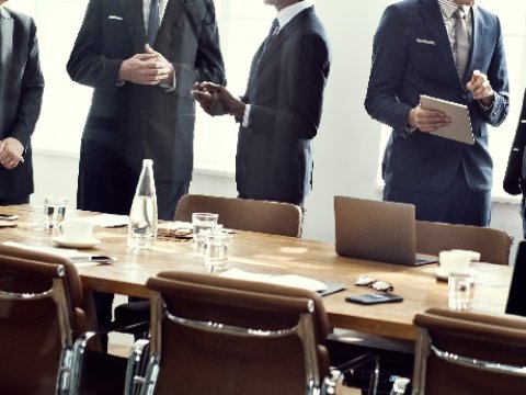 Azərbaycan əsilli biznesmen dünyanın 42-ci ən zəngin adamı oldu