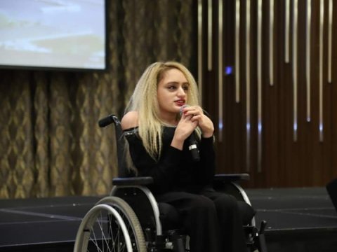 Gəncimiz Prezident mükafatına layiq görüldüyünü xəstəxanada öyrəndi 