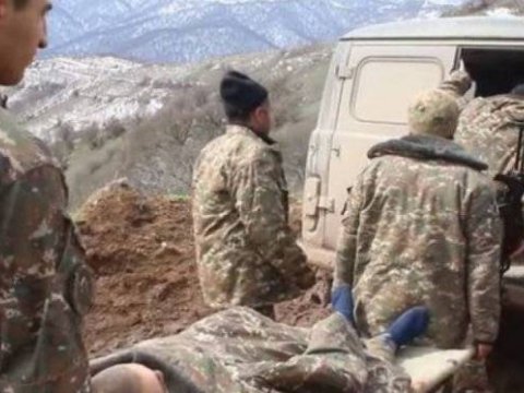 Erməni əsgərlər başından güllələnib