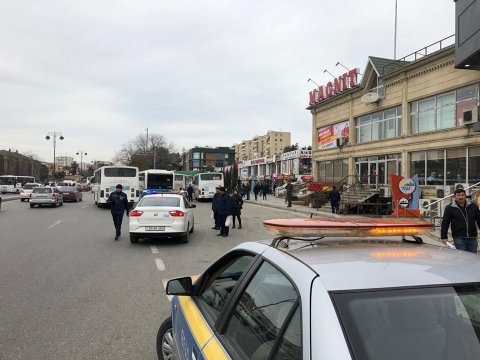 Agentlik “Neftçilər”də qanunsuz parklanmaya qarşı hərəkətə keçdi - FOTOLAR