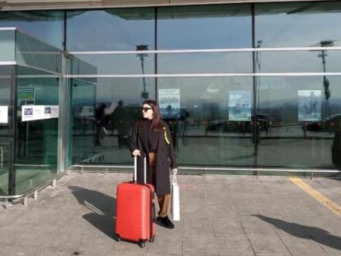 Çindən Türkiyəyə təxliyyə olunan azərbaycanlılar artıq Bakıda - FOTO