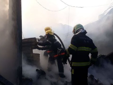 “Sədərək”dəki yanğından 9 nəfər zəhərləndi, 1-i xəstəxanaya yerləşdirildi - FOTO - VİDEO