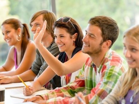 Azərbaycanlı tələbələr bu ölkələrdən geri qayıtmaq istəyir