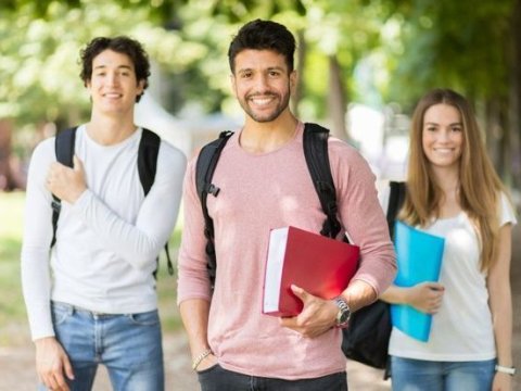 Dünyanın aparıcı ölkələrində təhsil alan azərbaycanlı tələbələr - RƏSMİ