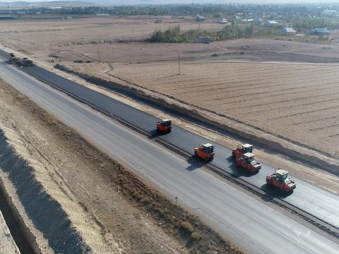 Gəncədən Gürcüstan sərhədinə qədər olan yol GENİŞLƏNDİRİLƏCƏK 